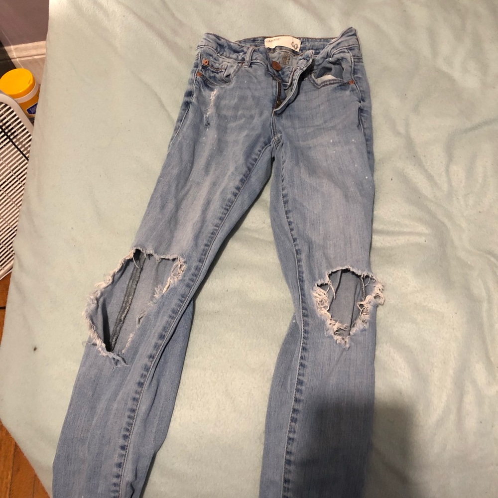 Garage ripped jeans- Size 00